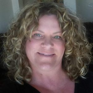 Meet your Posher, Deanna